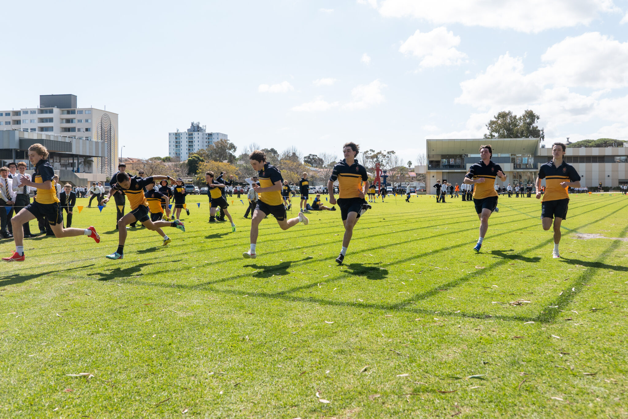 Students competing in the annual Ray House Run race